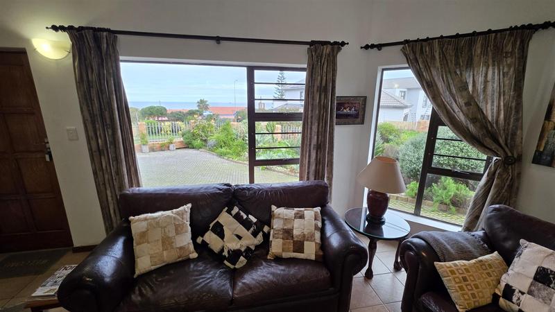 3 Bedroom Property for Sale in Reebok Western Cape